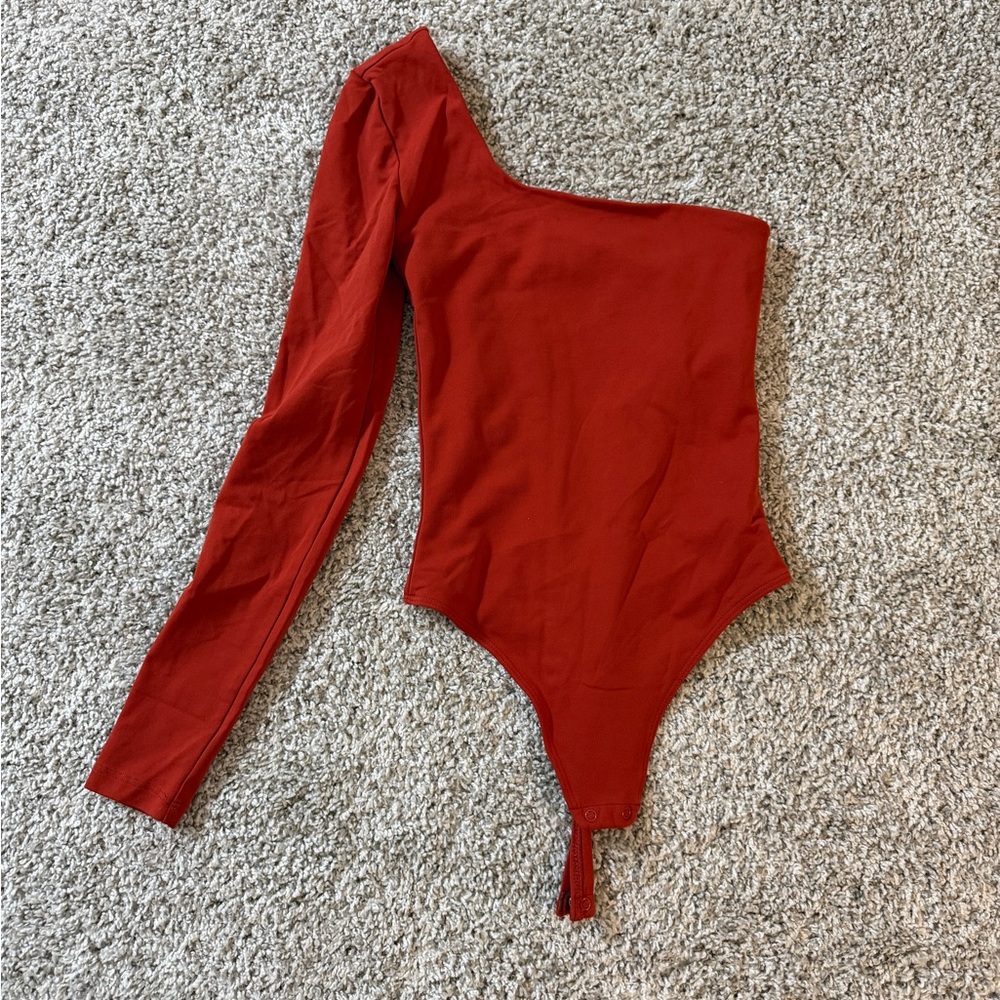 Babaton One-Shoulder Long-Sleeve Red Bodysuit